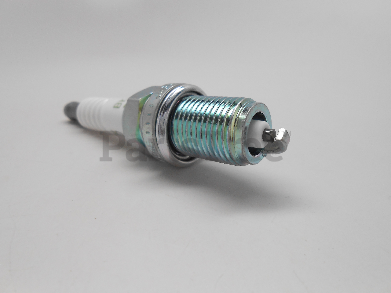 NGK BKR4E - undefined (Slide 2 of 2)