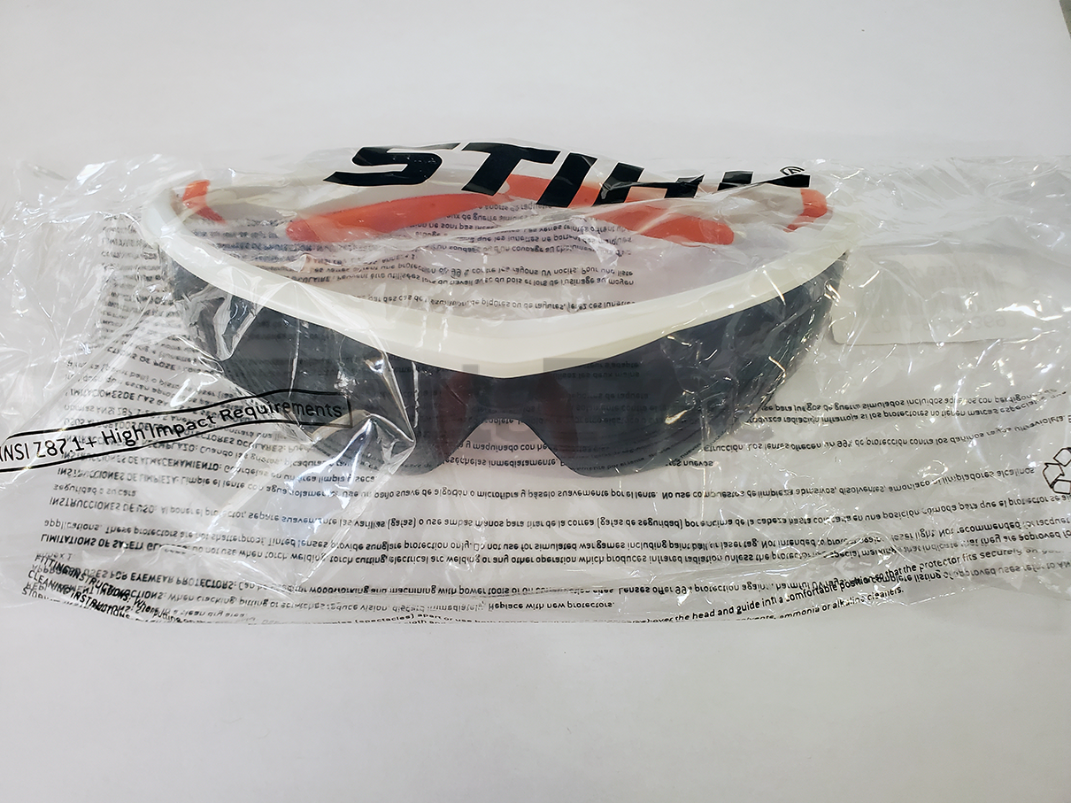 STI 7010 884 0369 - Sunglasses (Slide 1 of 2)
